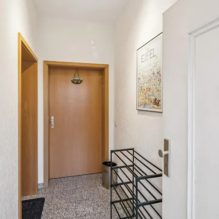 Bat Solutions Trier-euren - Alles Was Ein Nicht Bietet - 35 Qm Ferienwohnung, Heimkino, Wallbox, Kueche Fuer 4 Personen *