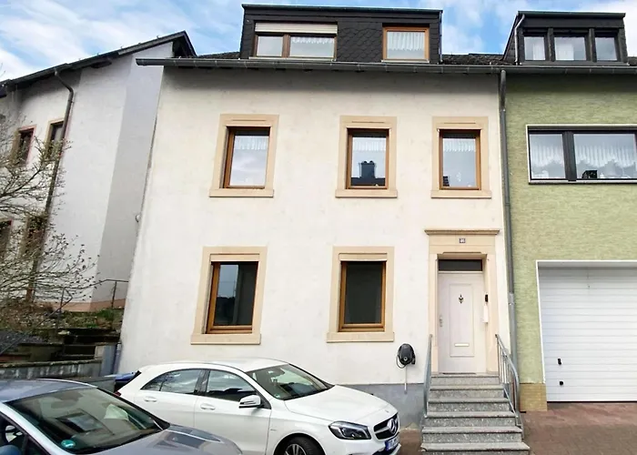 Apartman Bat Home Solutions Trier-Euren - Alles Was Ein Hotel Nicht Bietet - 35 Qm Ferienwohnung, Heimkino, Wallbox, Kueche Fuer 4 Personen Trier