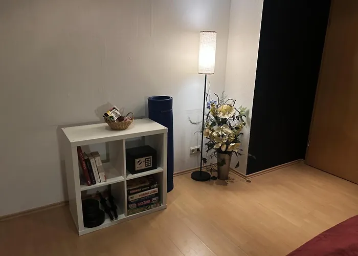 Bat Solutions Trier-euren - Alles Was Ein Nicht Bietet - 35 Qm Ferienwohnung, Heimkino, Wallbox, Kueche Fuer 4 Personen Trier